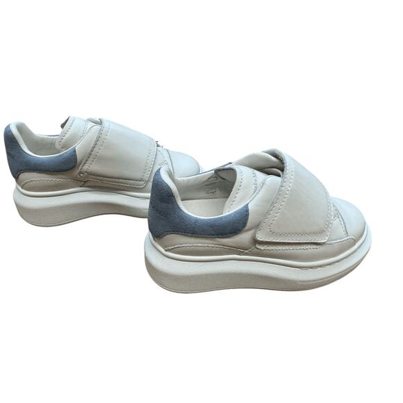 Alexander McQueen NIB Kid’s Low Top Leather Sneakers in White Size 10 Toddler - Picture 9 of 11